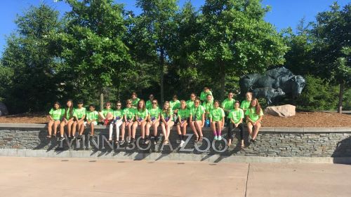 Students at the Minnesota Zoo for the 2019 JH summer event