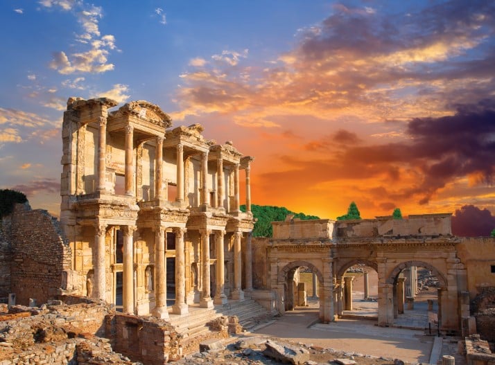 Ephesus_Carousel.jpg