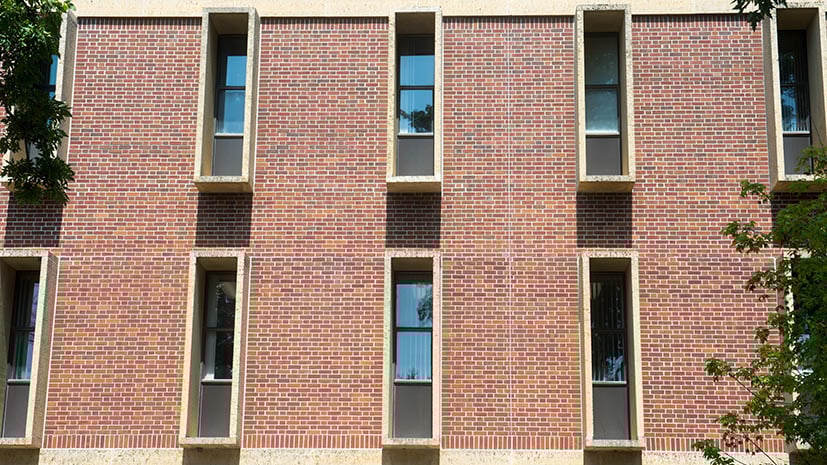 armstrong windows in a row