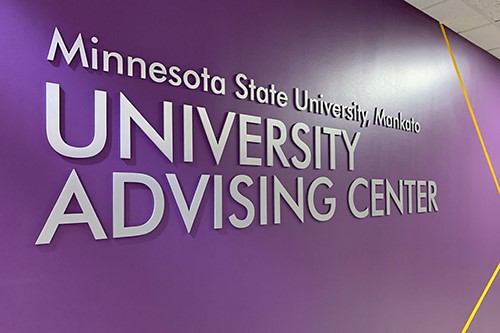 custom-advising-center.jpg