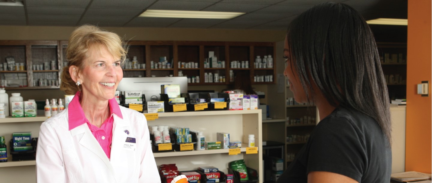 pharmacist with student